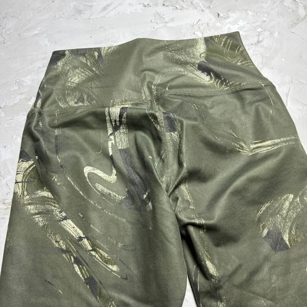 Alo Printed High Waist Leggings SIZE M Metallic Green Swirl Yoga Gym Pants